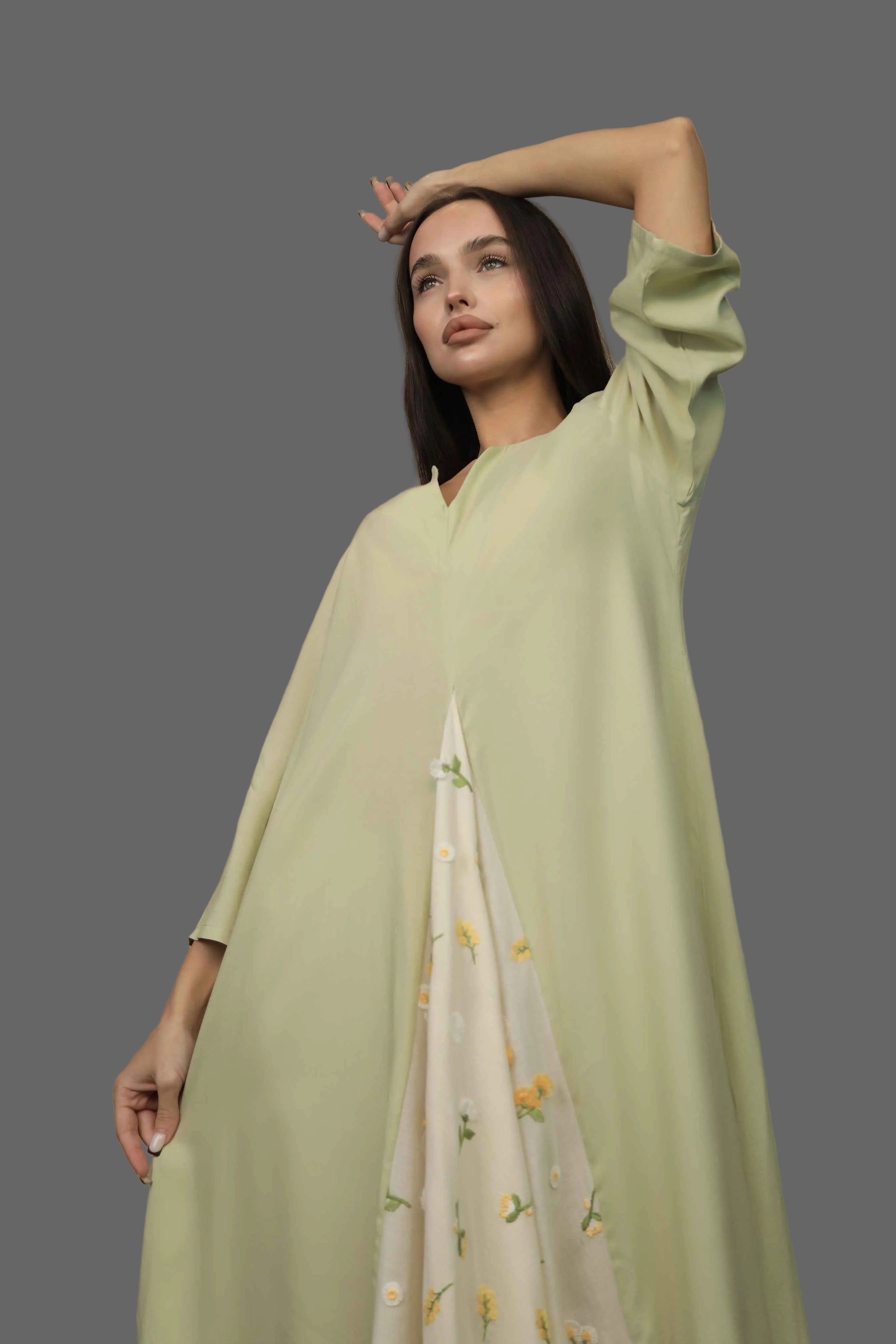 ثوب نسائي  قطن أخضر سادة مع طبقة مشجرة ناعمة