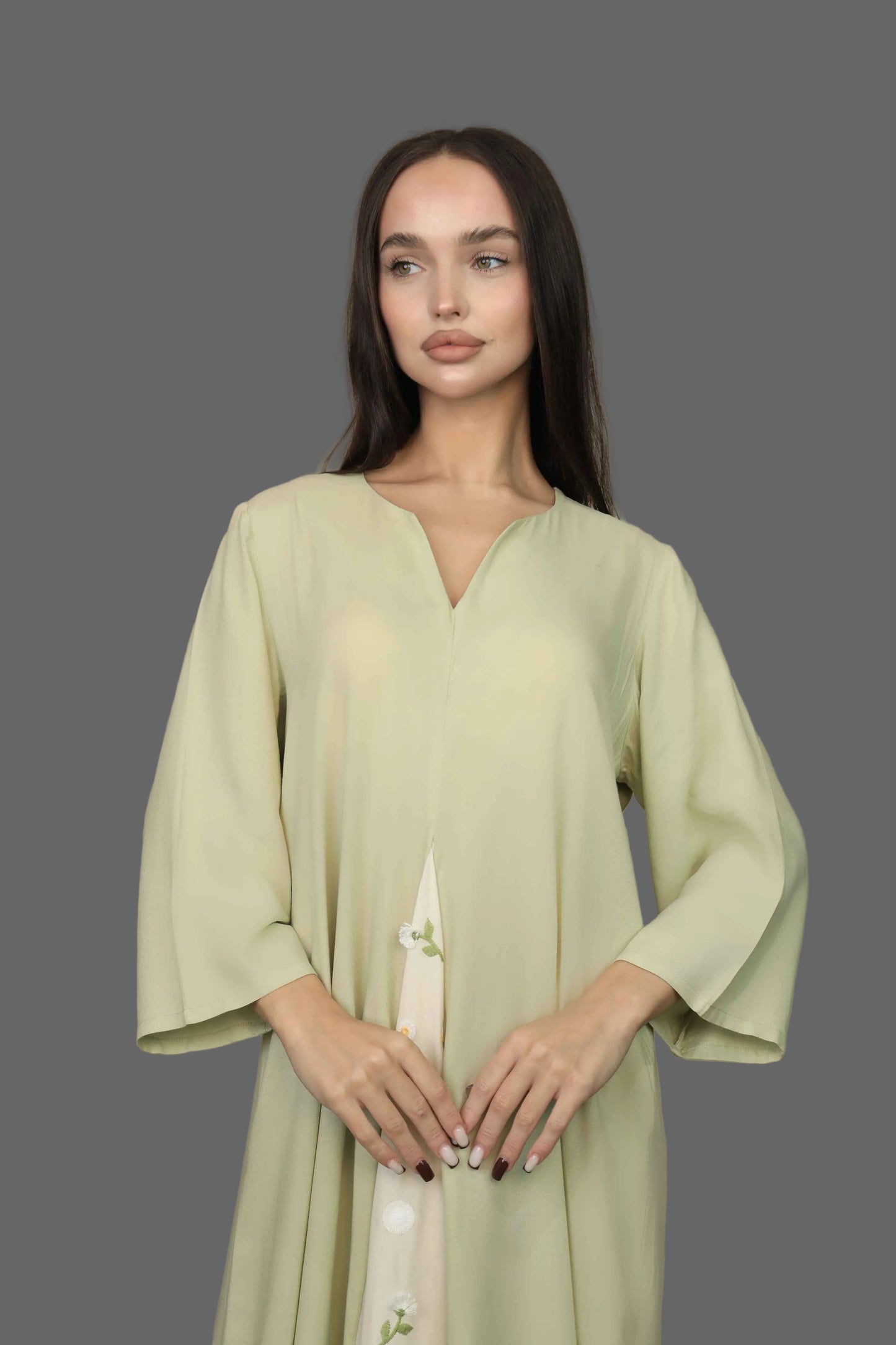 ثوب نسائي  قطن أخضر سادة مع طبقة مشجرة ناعمة