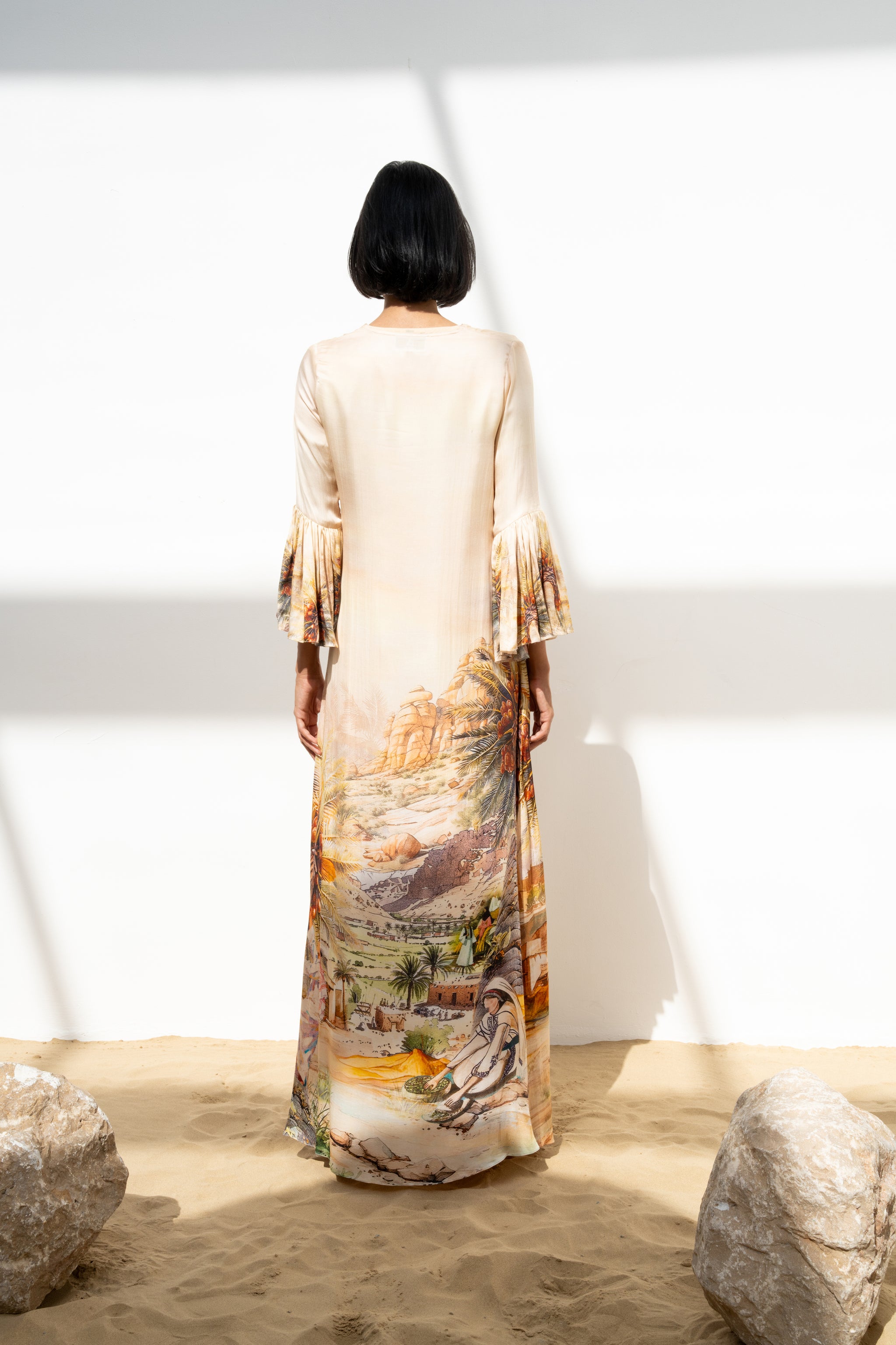 ثوب اصول حرير بقطن بكم مزموم